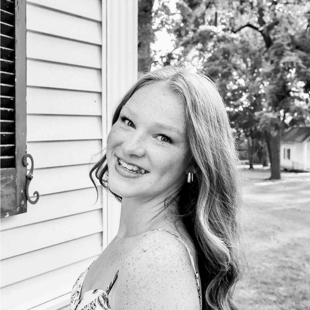 Meet your Posher, Addie